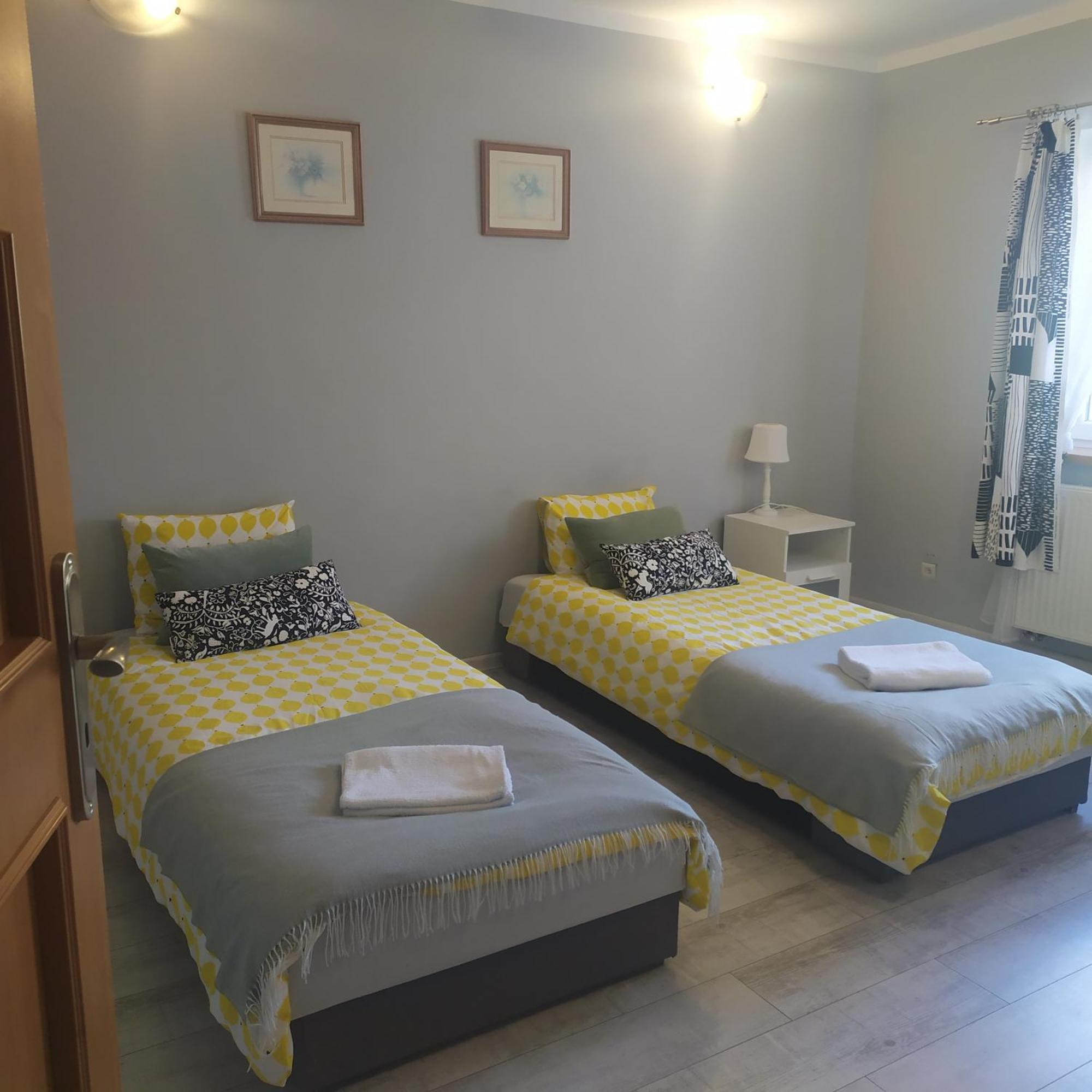 Apartament "Przy Jeziorku" Ketrzyn Bagian luar foto