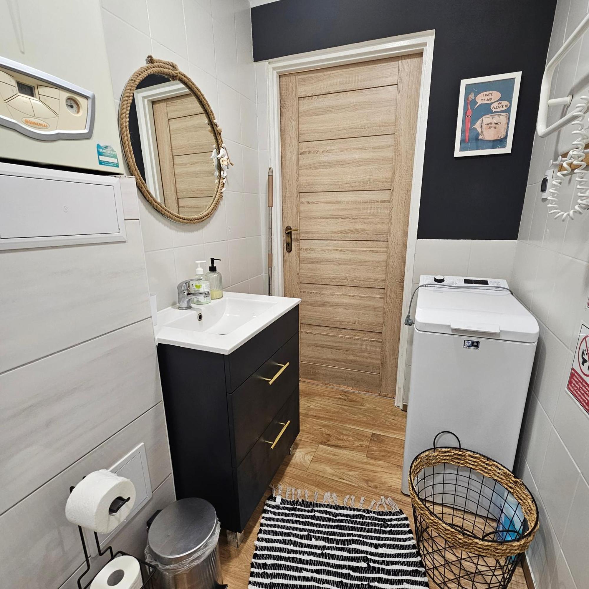 Apartament "Przy Jeziorku" Ketrzyn Bagian luar foto